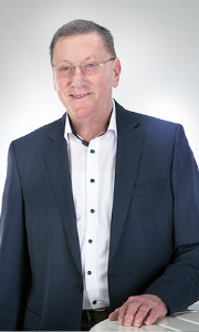 Volksbankdirektor i.R. Gemeinderat